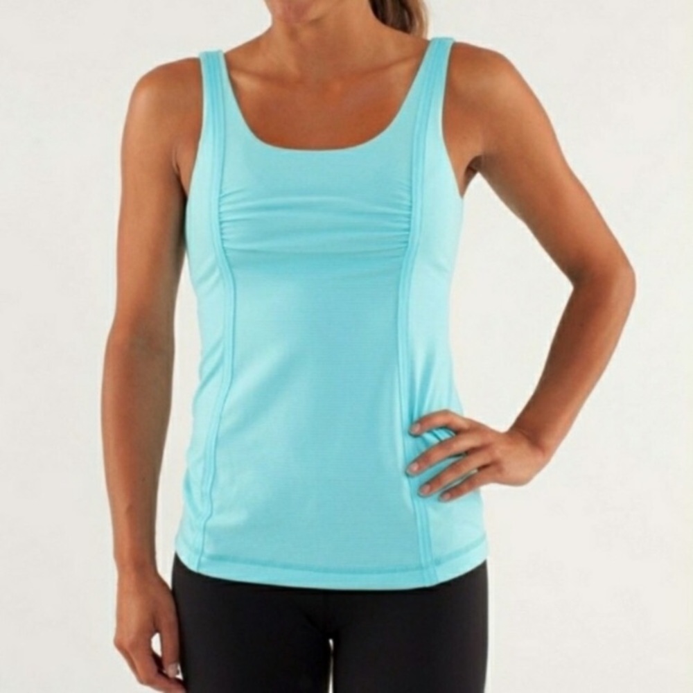 LULULEMON WOMENS TANK SIZE 8